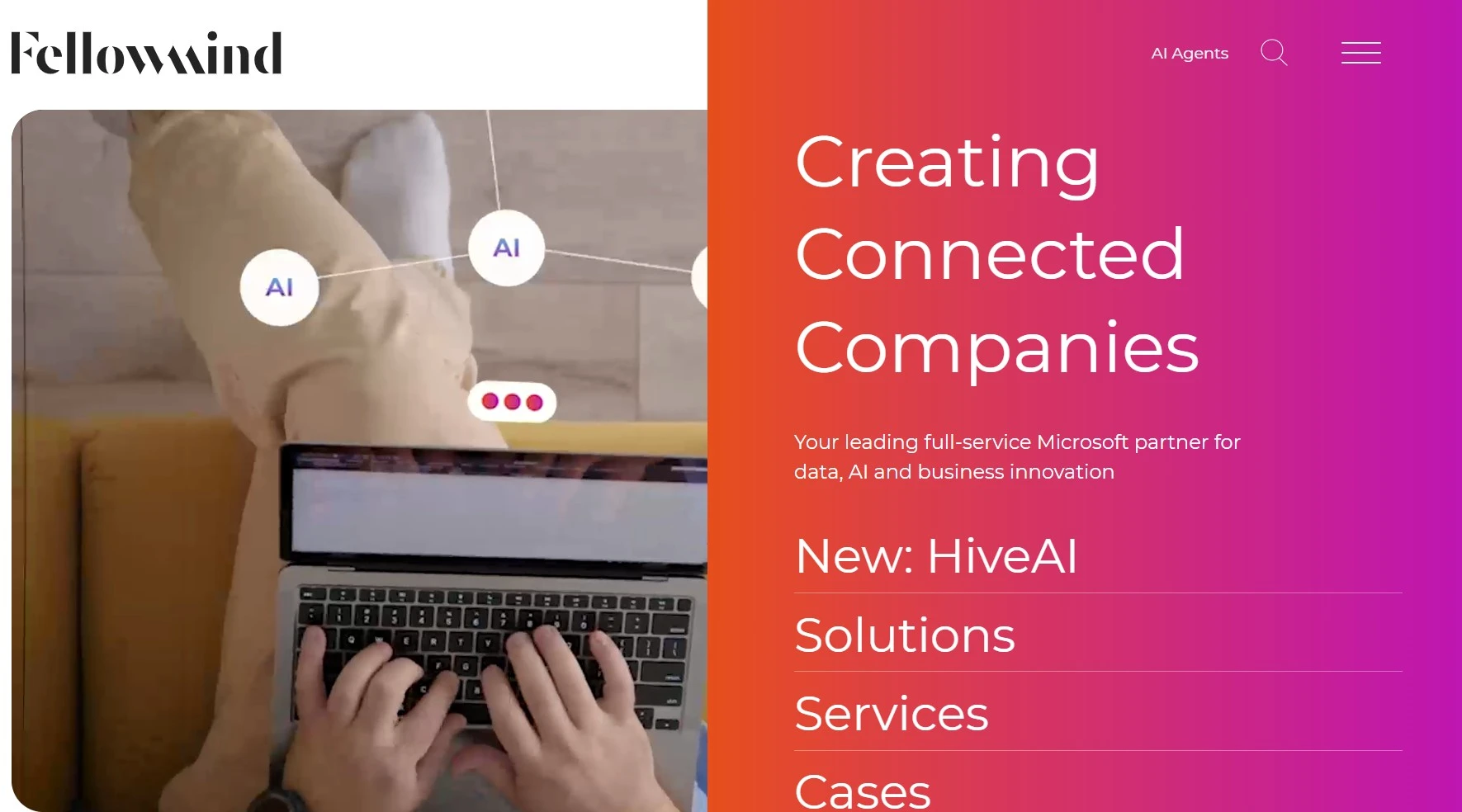 Webbsida för Fellowmind med rubriken Creating Connected Companies och en bild av händer som skriver på en laptop.