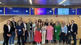 Epinovas team gläds åt vinsten!